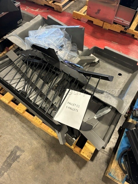 Misc. Auto Parts C1 / Includes 5 Pallets Total - photo 2