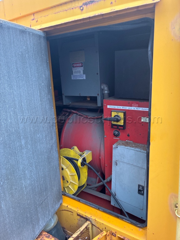 1992 DMT 100CA Generator 100KW - photo 2