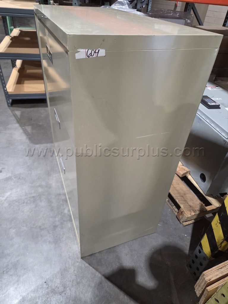 3-Drawer Wide Filing Cabinet - photo 2