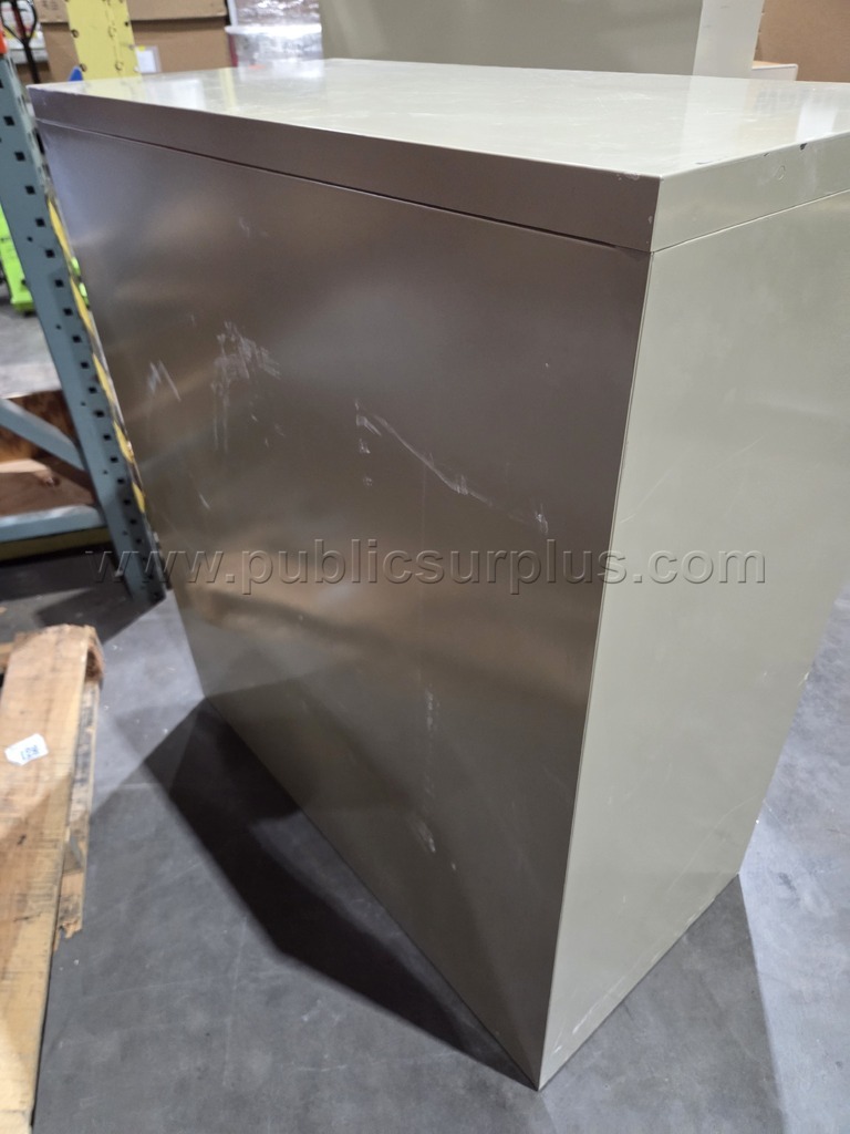 3-Drawer Wide Filing Cabinet - photo 4