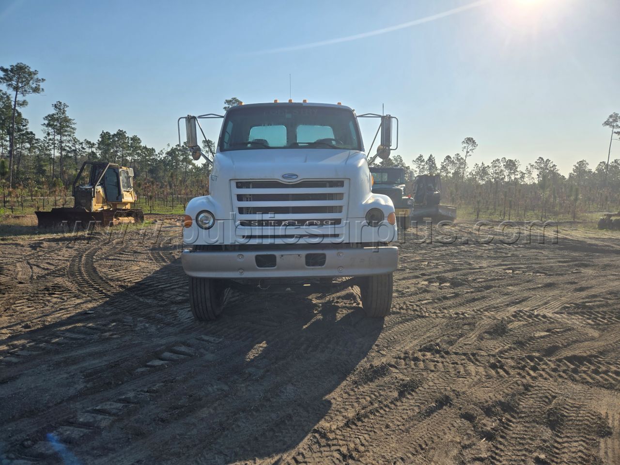 V0027588 2006 STERLING SLT7500 TRUCK VIN# 2FZHATBS76AW02510 - D2 - photo 3