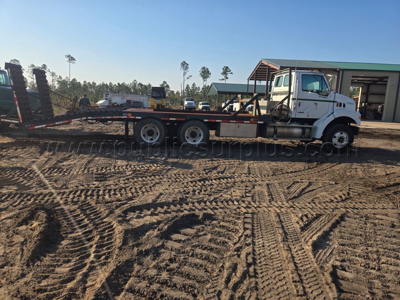 V0027588 2006 STERLING SLT7500 TRUCK VIN# 2FZHATBS76AW02510 - D2 - photo 2