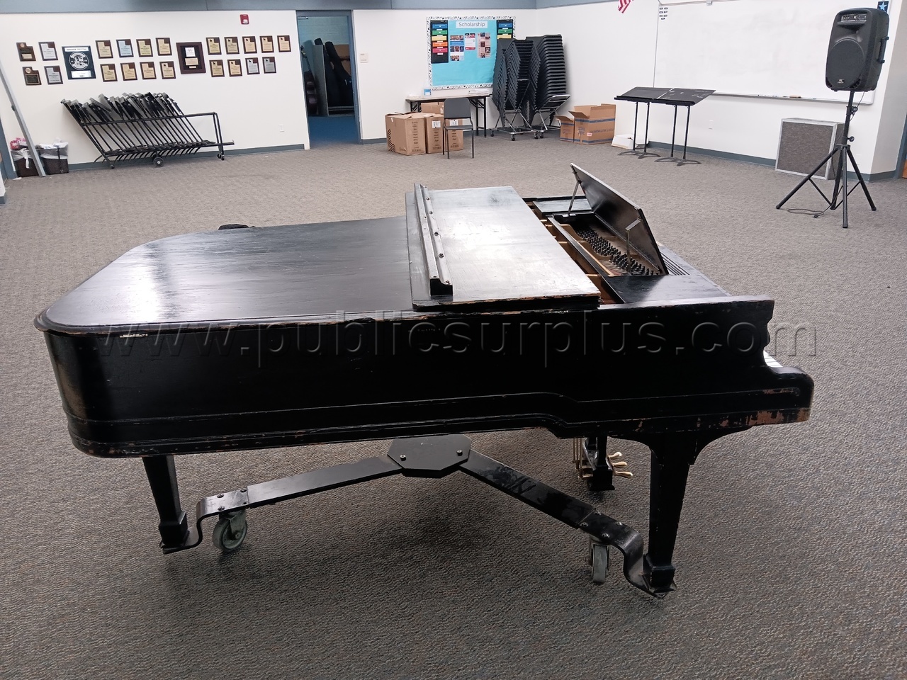 HENRY MILLER GRAND PIANO - photo 2