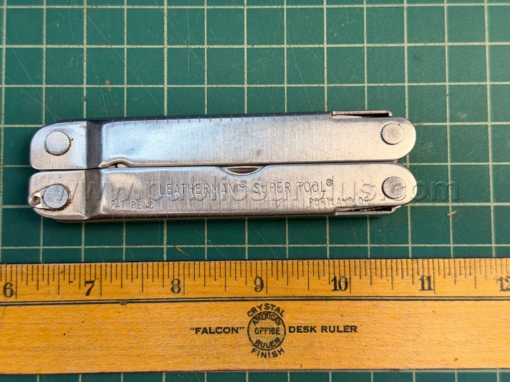 Leatherman Multi-Tools (Variety) - QTY 5 - Shipping $12.00 - photo 2