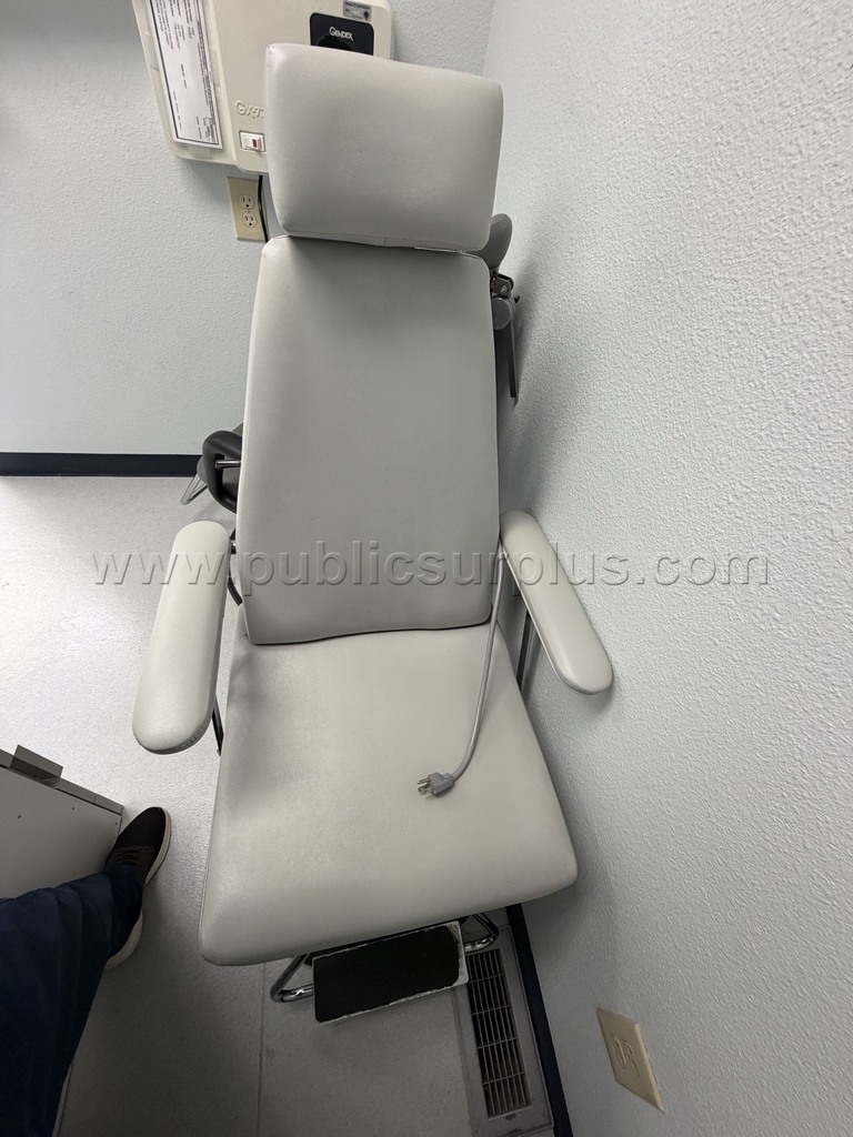 3 Adjustable Medical and Examination chairs - photo 5