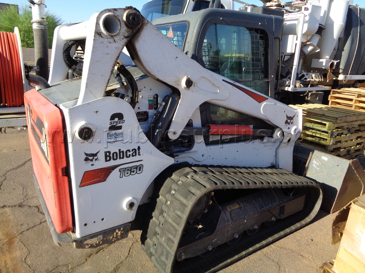 2019 Bobcat T650 Skid Loader - photo 4