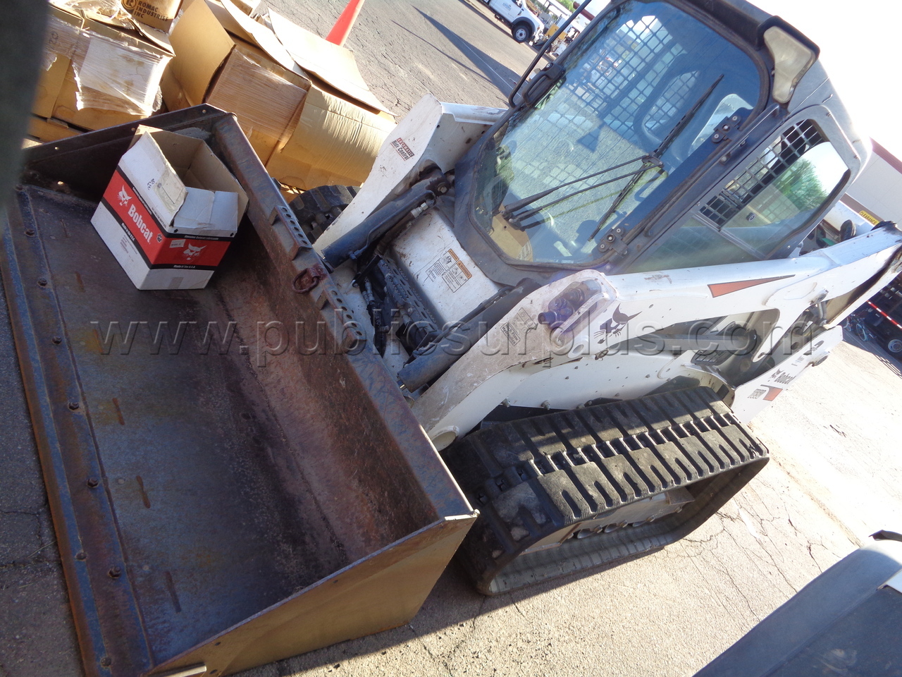 2019 Bobcat T650 Skid Loader - photo 2