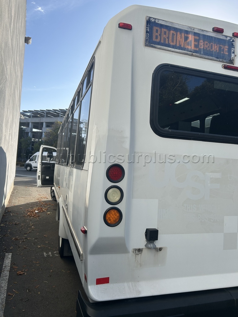 2009 Chevy Aero Elite Bus 30 Passenger (CA 2259) - photo 3