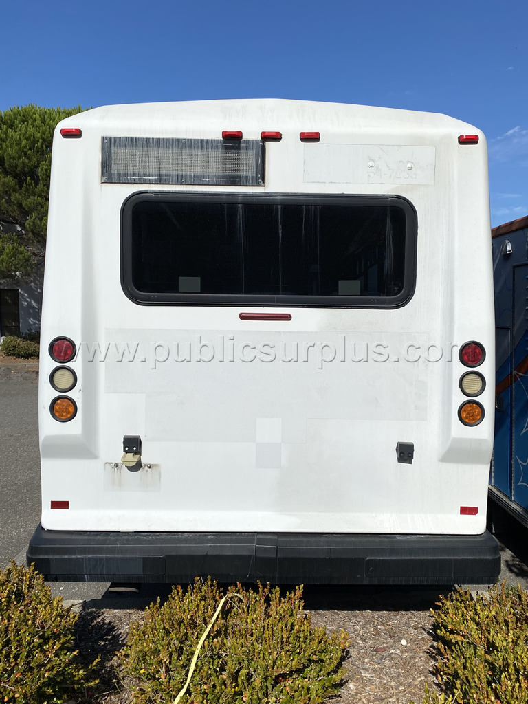 2014 International Shuttle (CA 2363) - photo 4