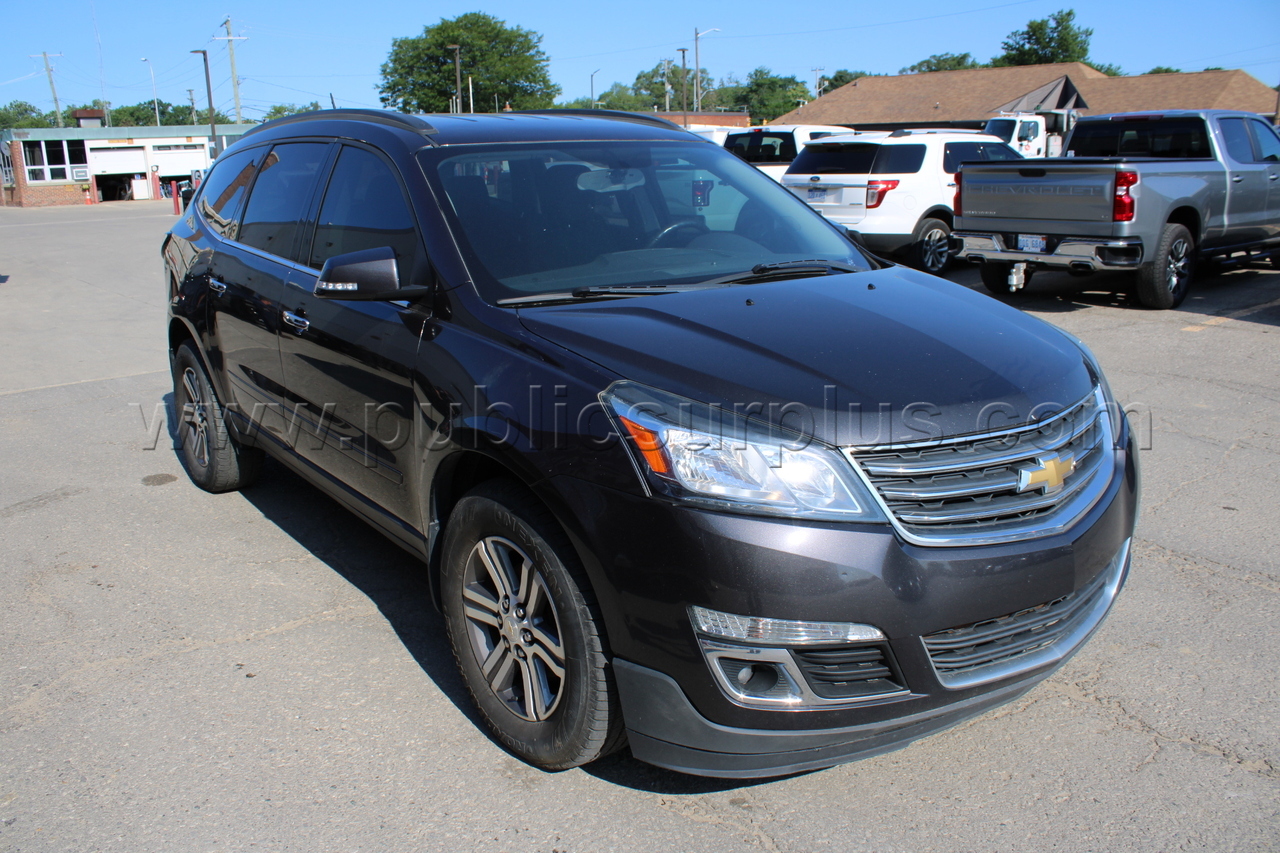 2017 Chevy Traverse LT AWD - photo 3