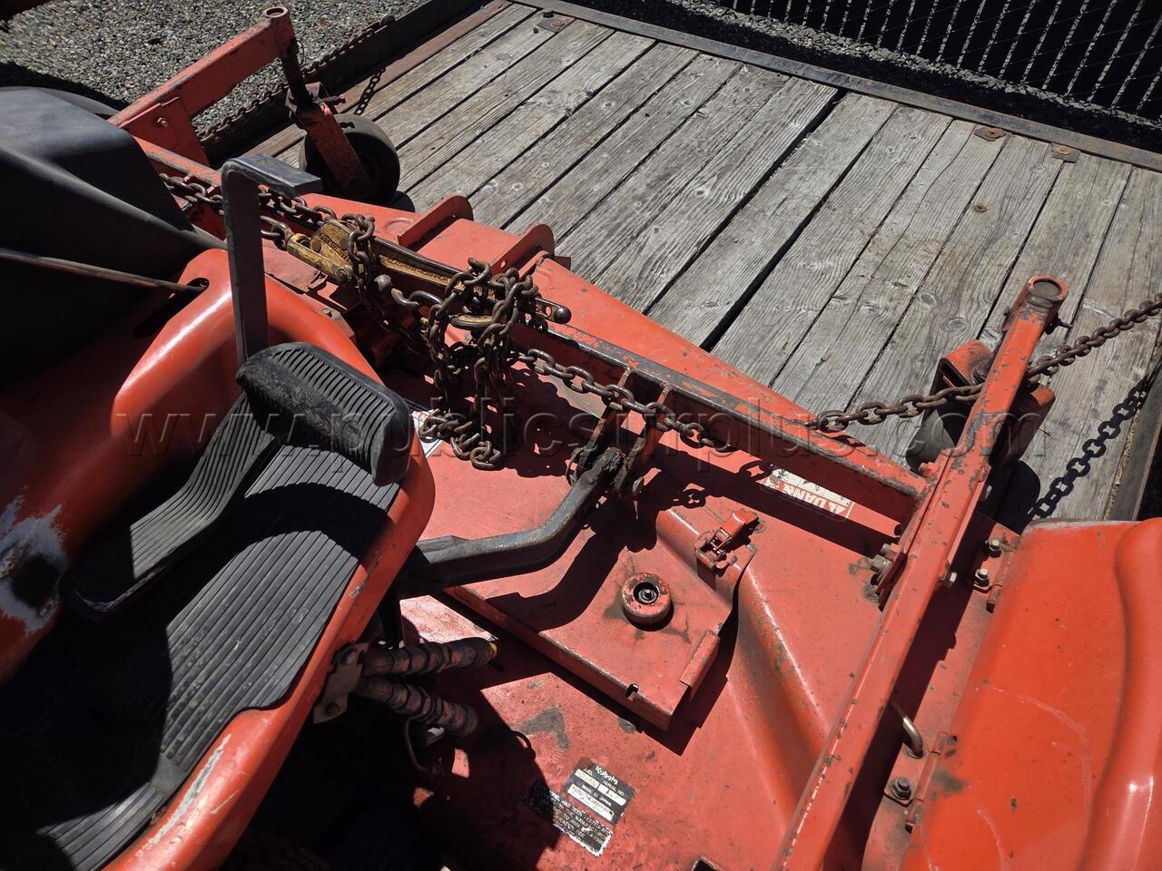 Kubota F2560 Mower - photo 5