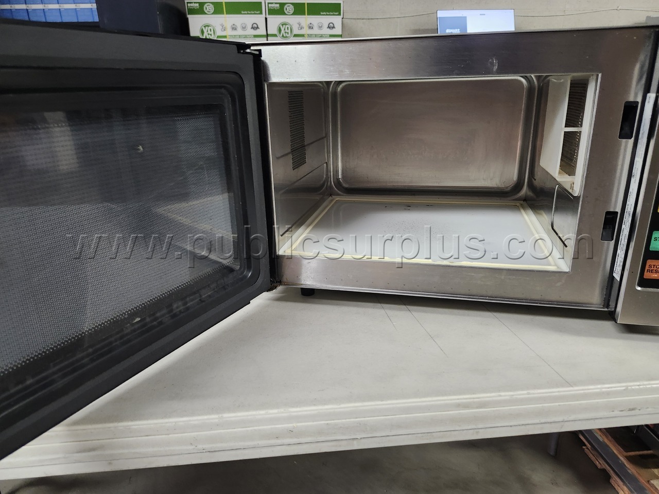 Panasonic Commercial Microwave Oven NE-1064F - photo 5