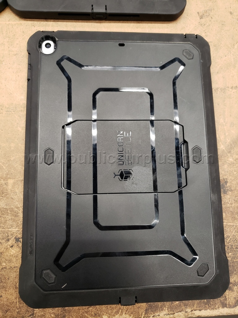 iPad A1822 Lot 4 LOT 5137 - photo 5