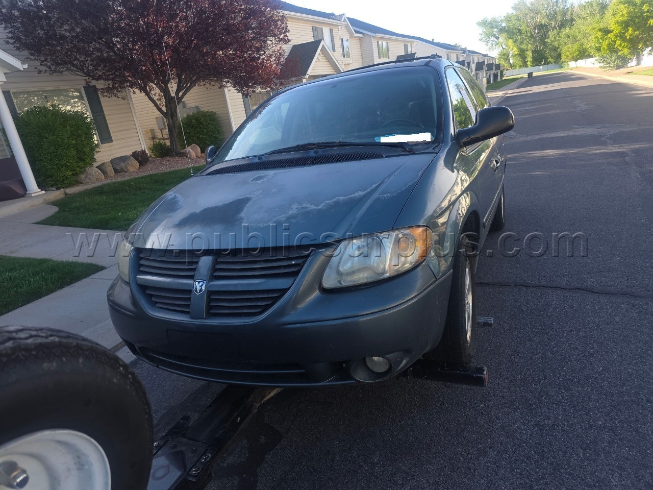 2005 Dodge Grand Caravan with new title - photo 2