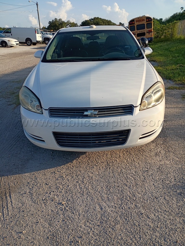 2009 CHEVY IMPALA - photo 2