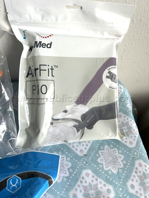 RESMED AIRSENSE 10 AUTOSET  CPAP MACHINE2 135 RUN HOURS AND 3 ACCESSORIES - photo 4