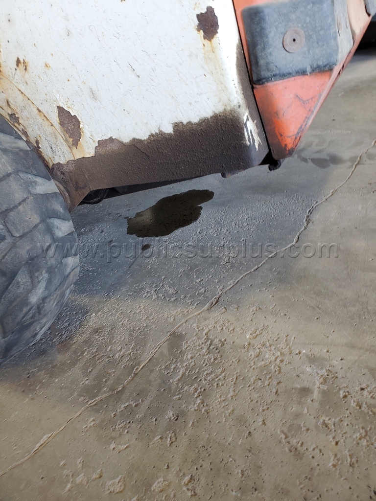 1996 Melroe Bobcat 873 Skid Loader - A1303 - photo 5