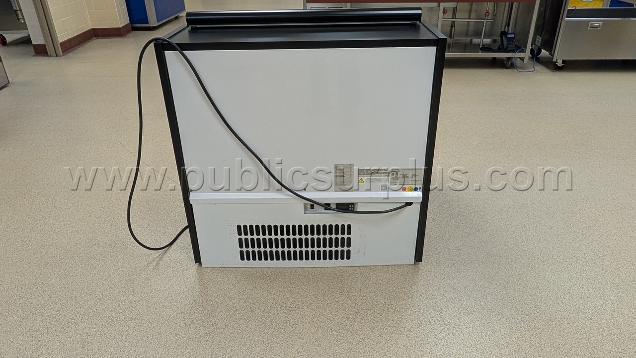 Beverage Display Cooler - photo 4