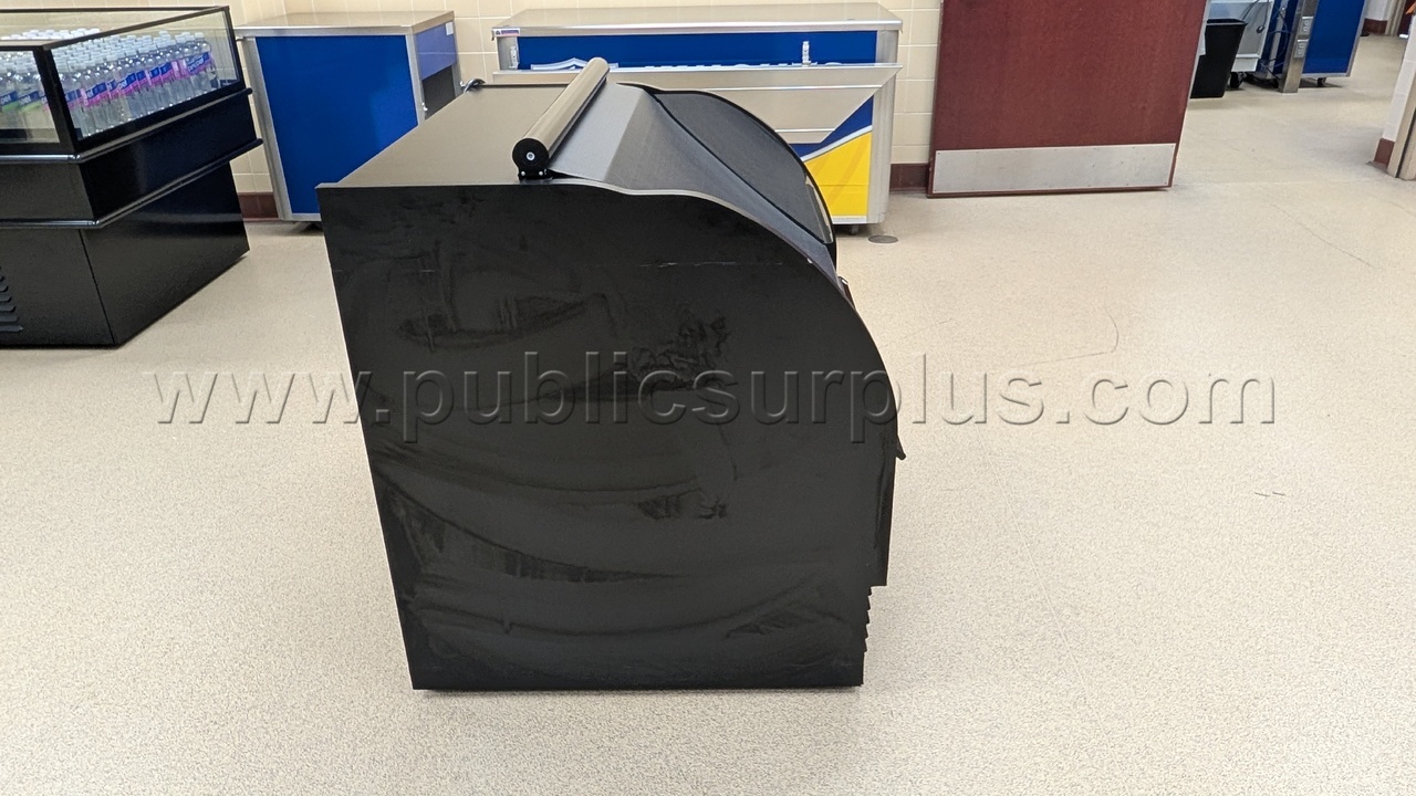 Beverage Display Cooler - photo 3
