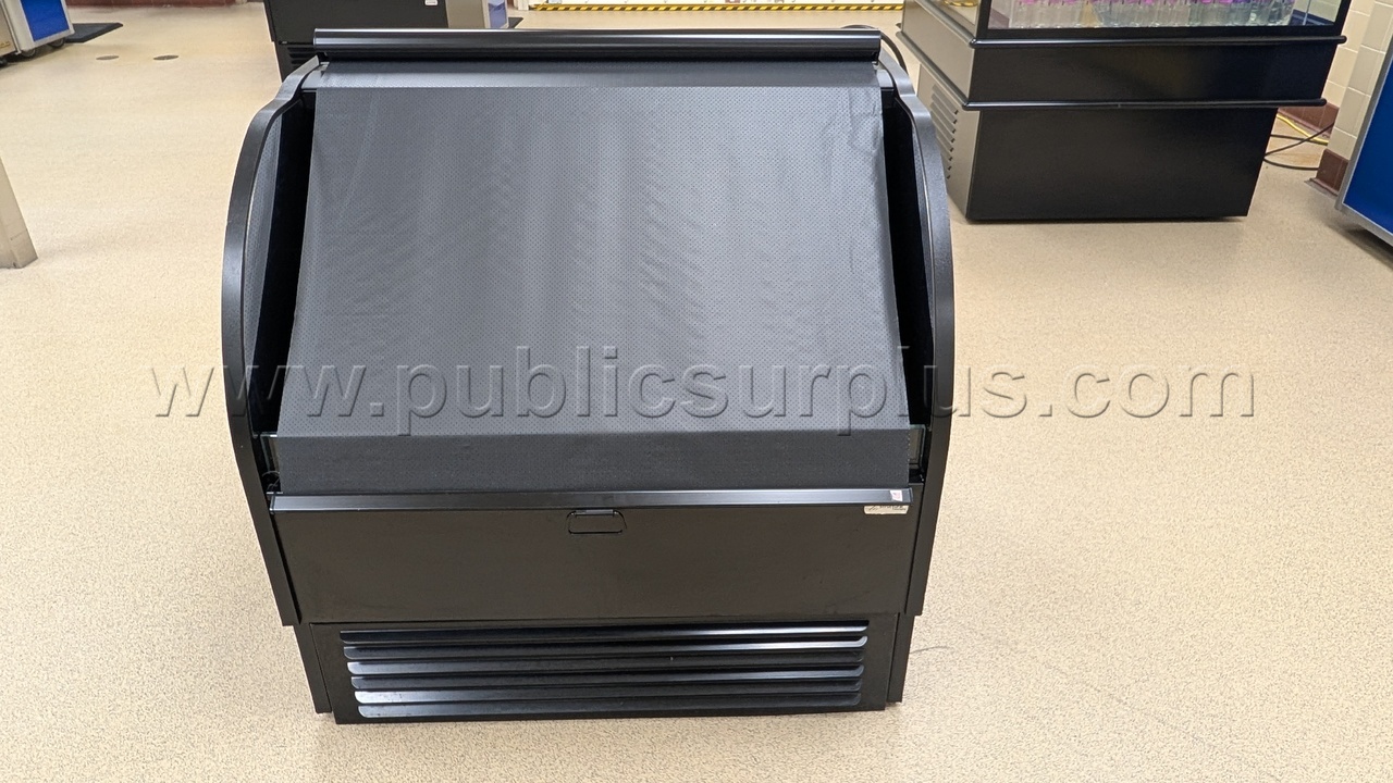 Beverage Display Cooler - photo 2