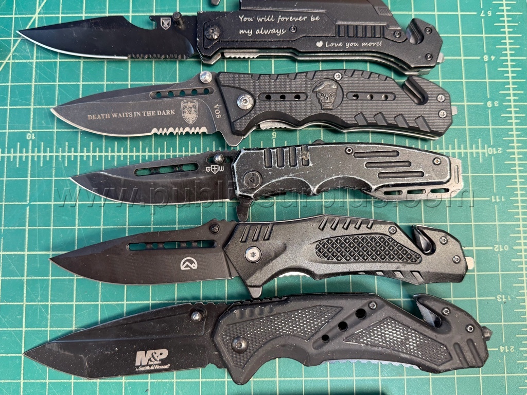 Assorted Knives - QTY 35 - Shipping $20.00 - photo 3