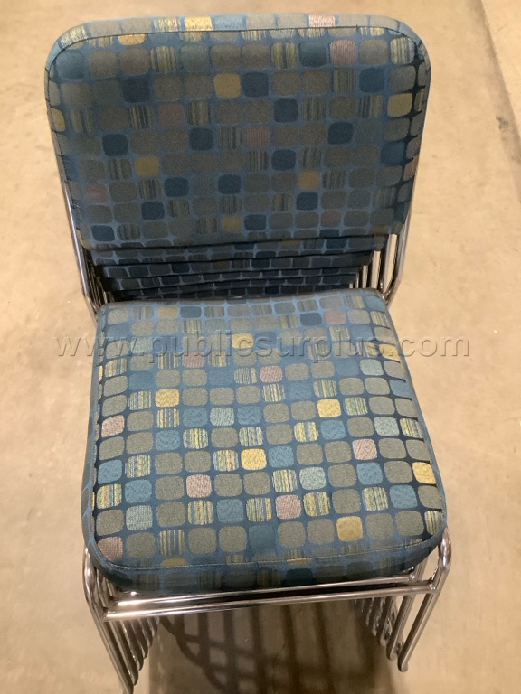 8102 - Stackable Chairs(7) - photo 5