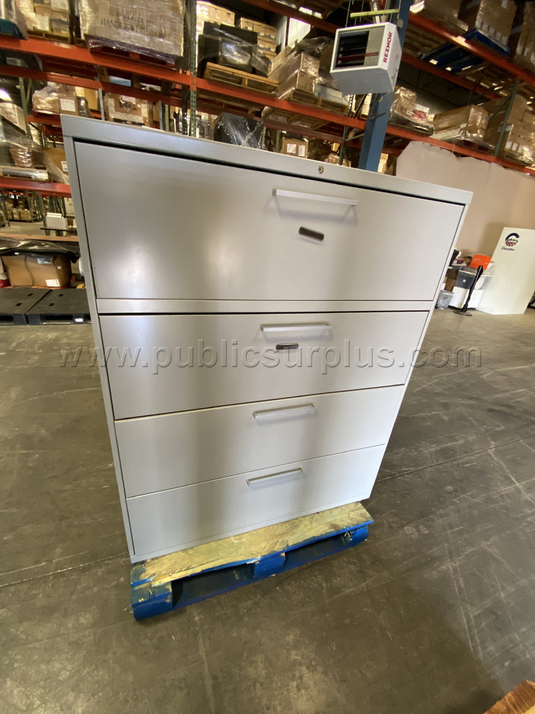LOT OF (2) LIGHT GREY FILE CABINETS & ( 2 ) WOOD BOOK CASES   -NO SHIP- - photo 4