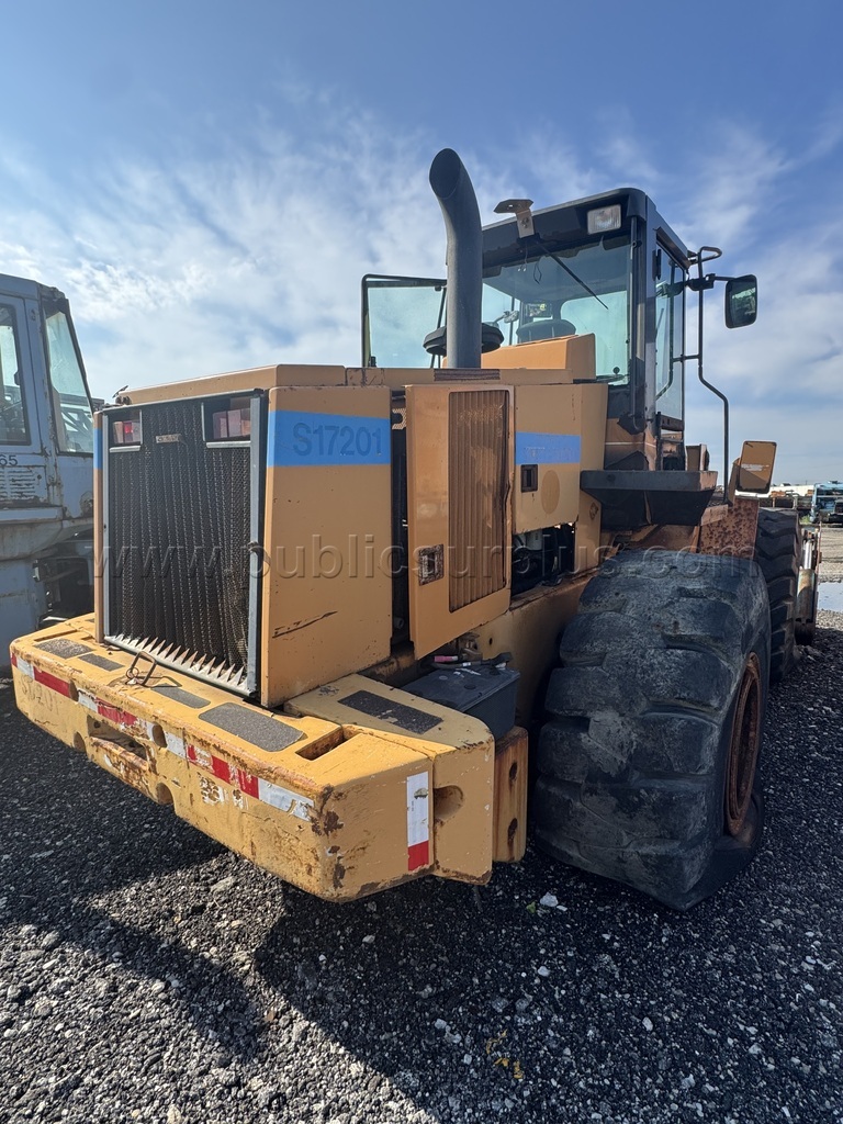 2004 CASE FRONT END LOADER - photo 3
