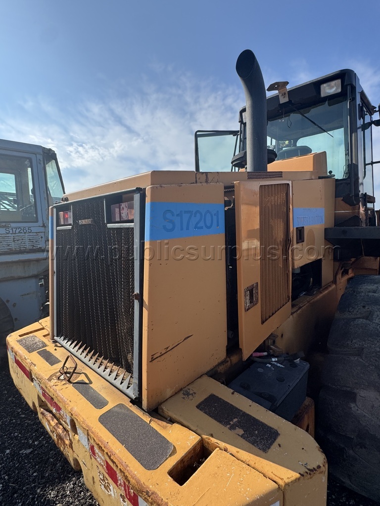 2004 CASE FRONT END LOADER - photo 4