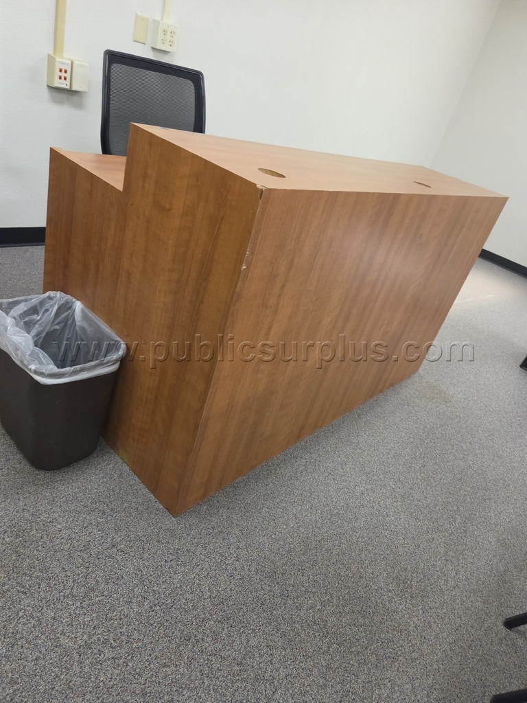 Desk and chairs - photo 4