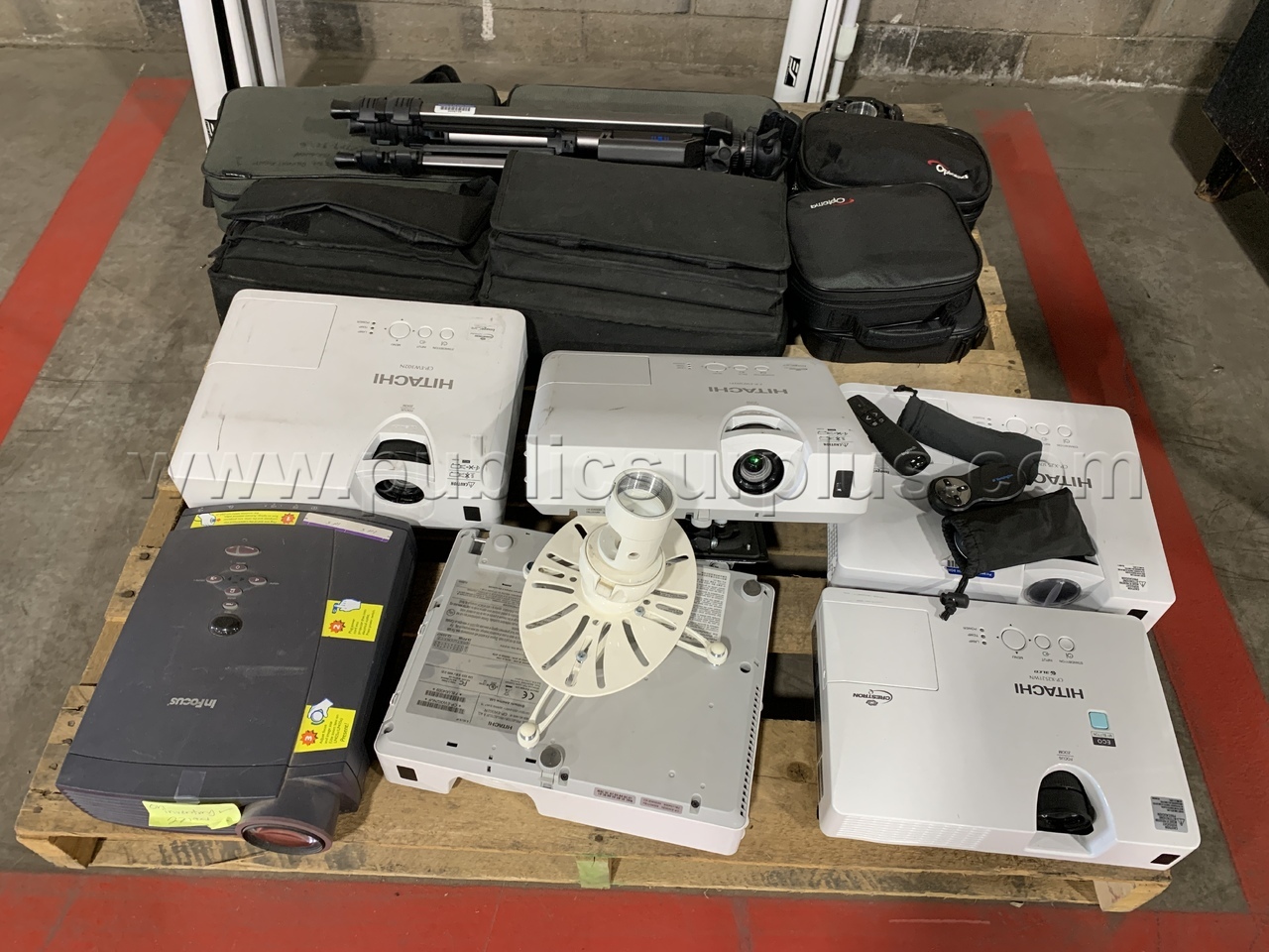 Projectors & Screens /KK - photo 2