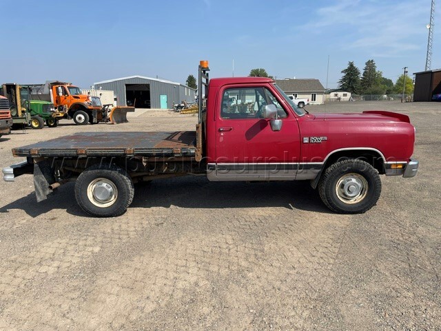 1989 Dodge D150 4WD - photo 2