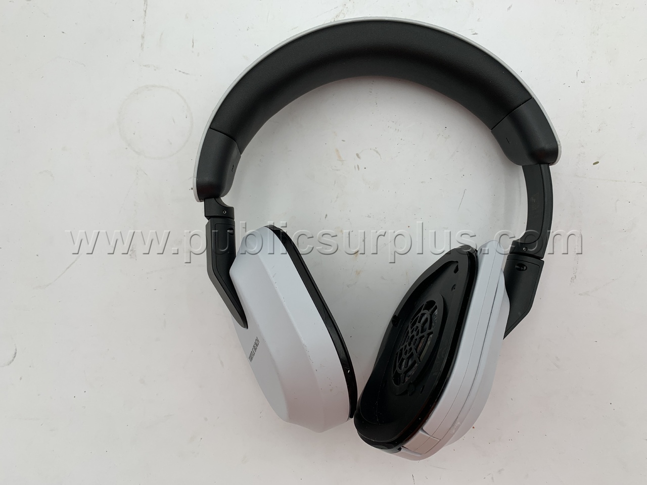Headphones - Shipping $20 /KK - photo 2