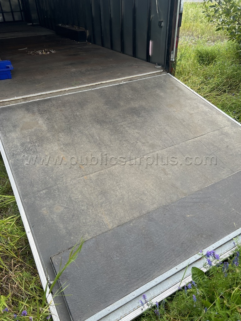 Enclosed Trailer - photo 5