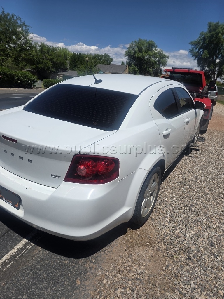 2013 Dodge Avenger SXT with New Title & Keys - photo 4