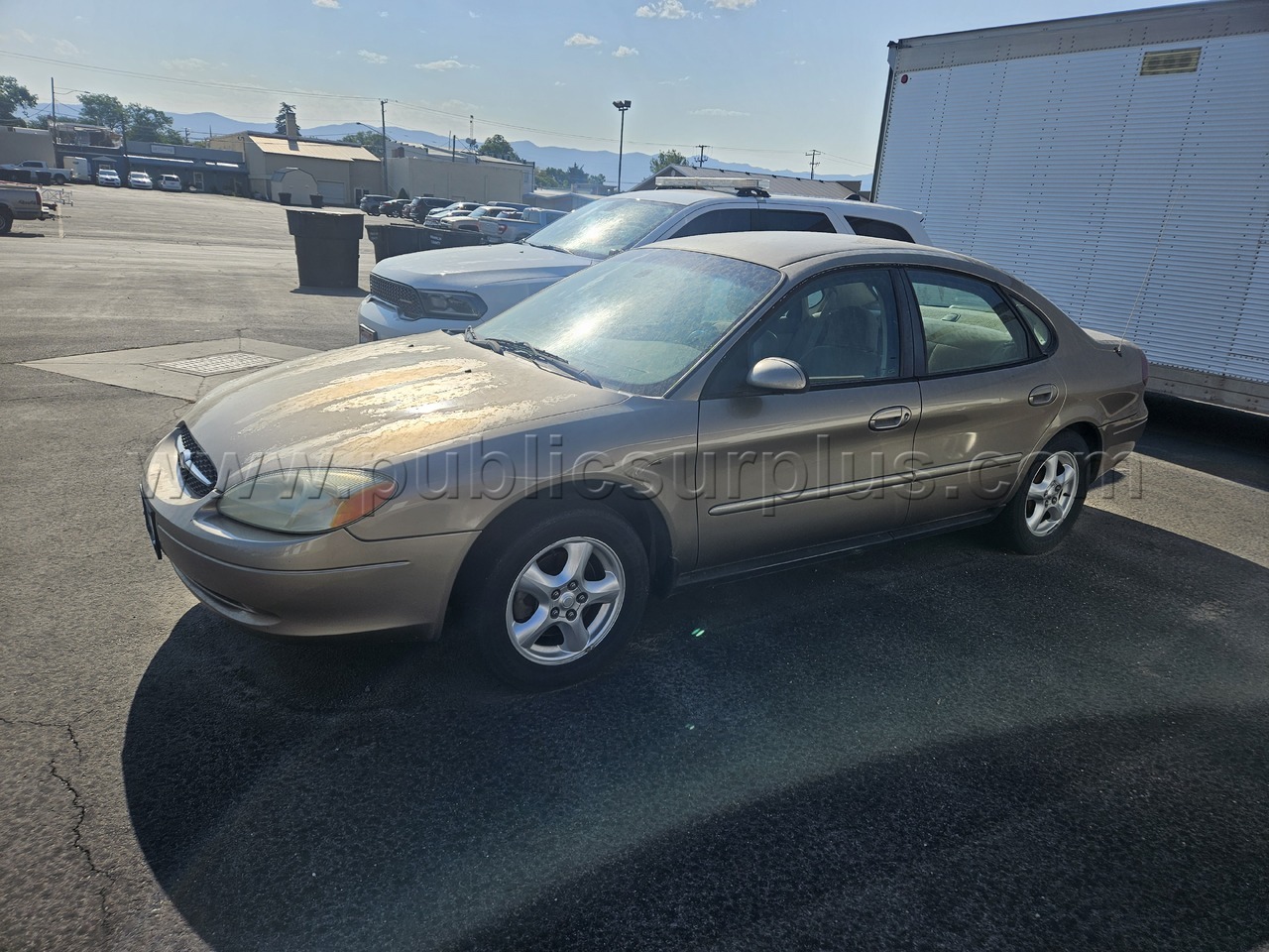 2002 Ford Taurus - photo 2