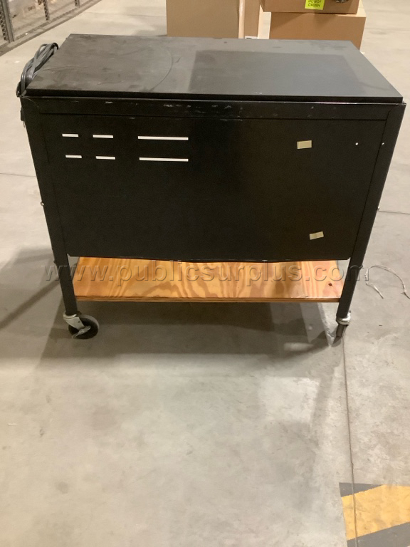 8108 - AV Cart - photo 3