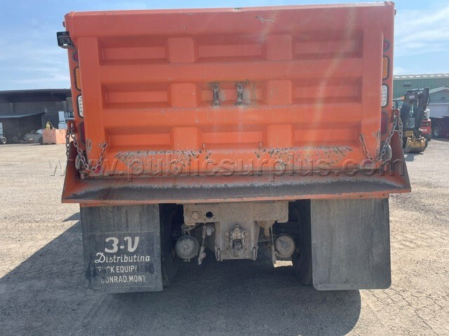 2009 Sterling Dump Truck - photo 4