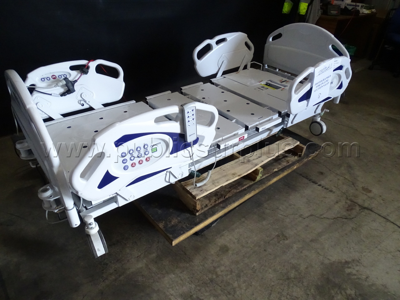 Medical Care Bed - photo 2