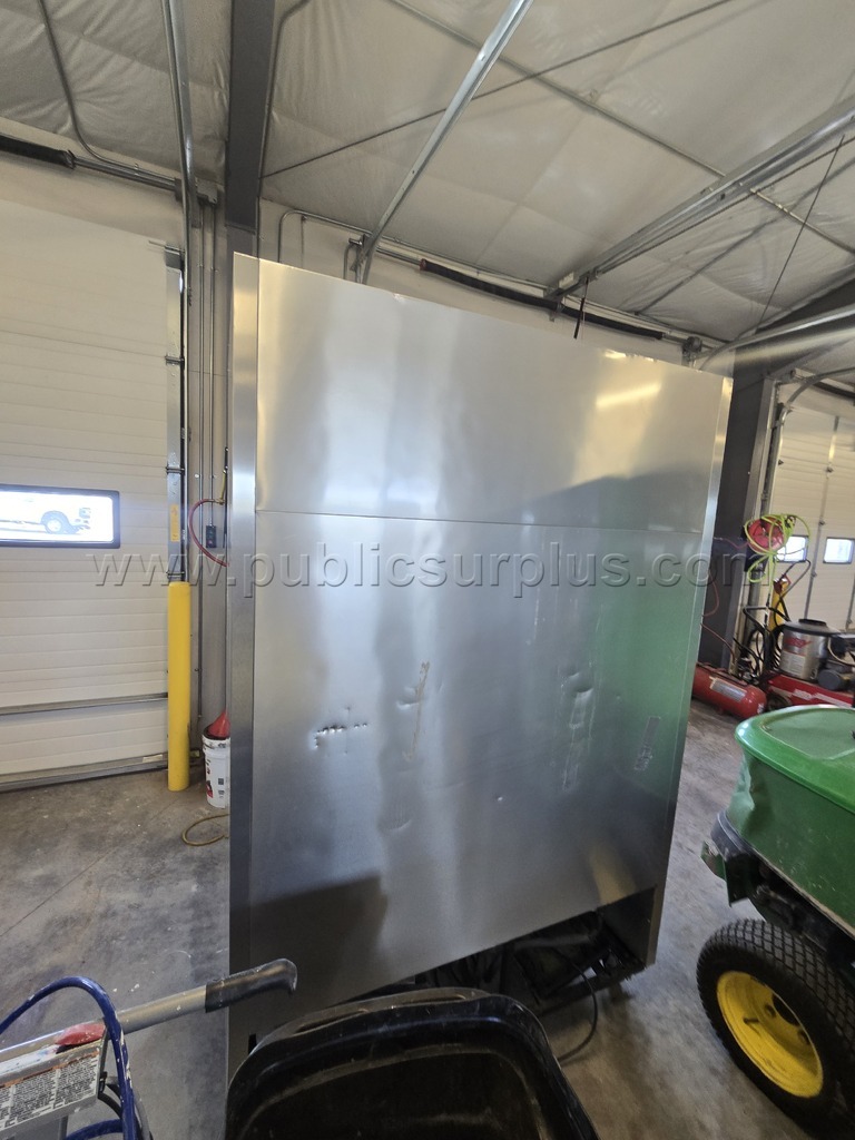 True Double Door Refrigeration Unit - photo 5