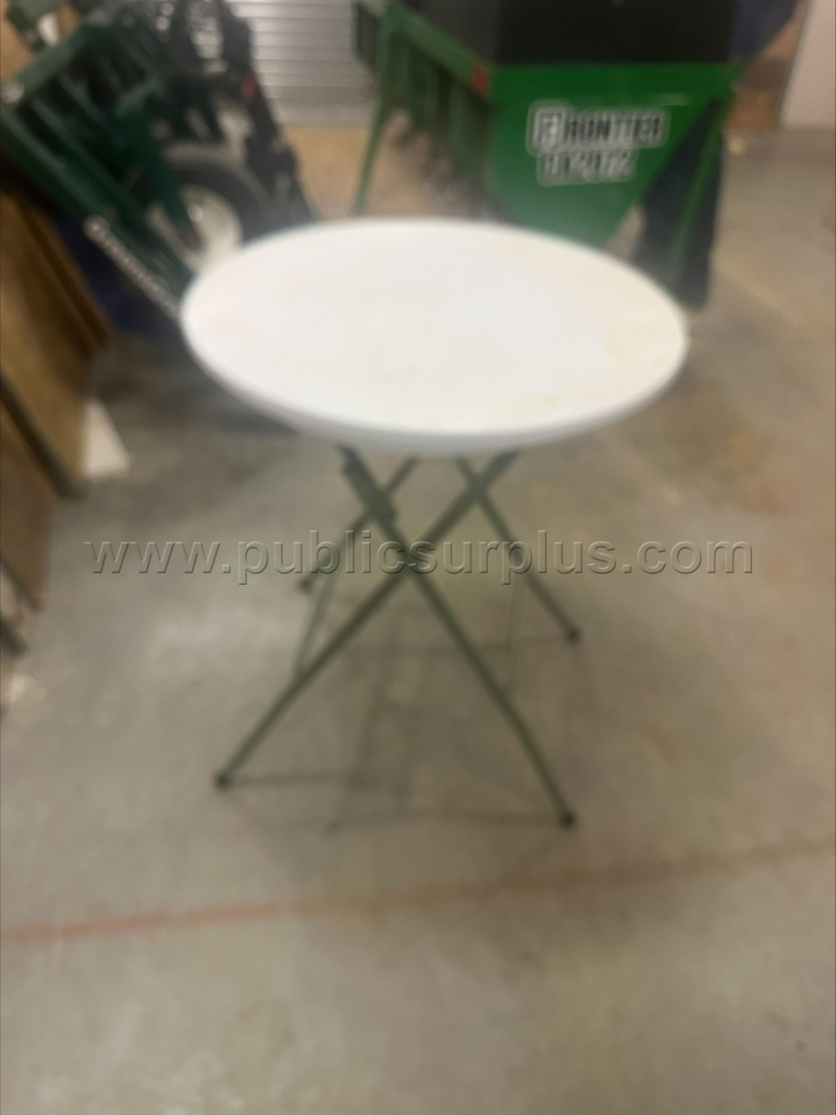 lot of 5 cocktail tables, plastic lightweight!  Used! - photo 4