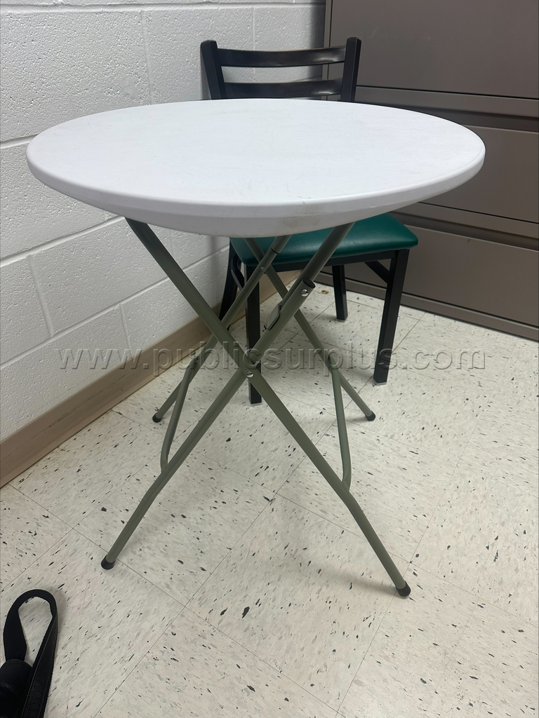 lot of 5 cocktail tables, plastic lightweight!  Used! - photo 3