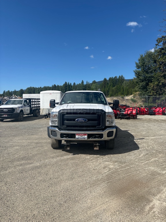 2016 Ford F350 - photo 3