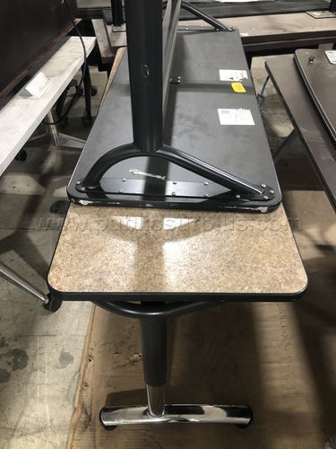 Granite-surface Tables (224168 NM) - photo 4