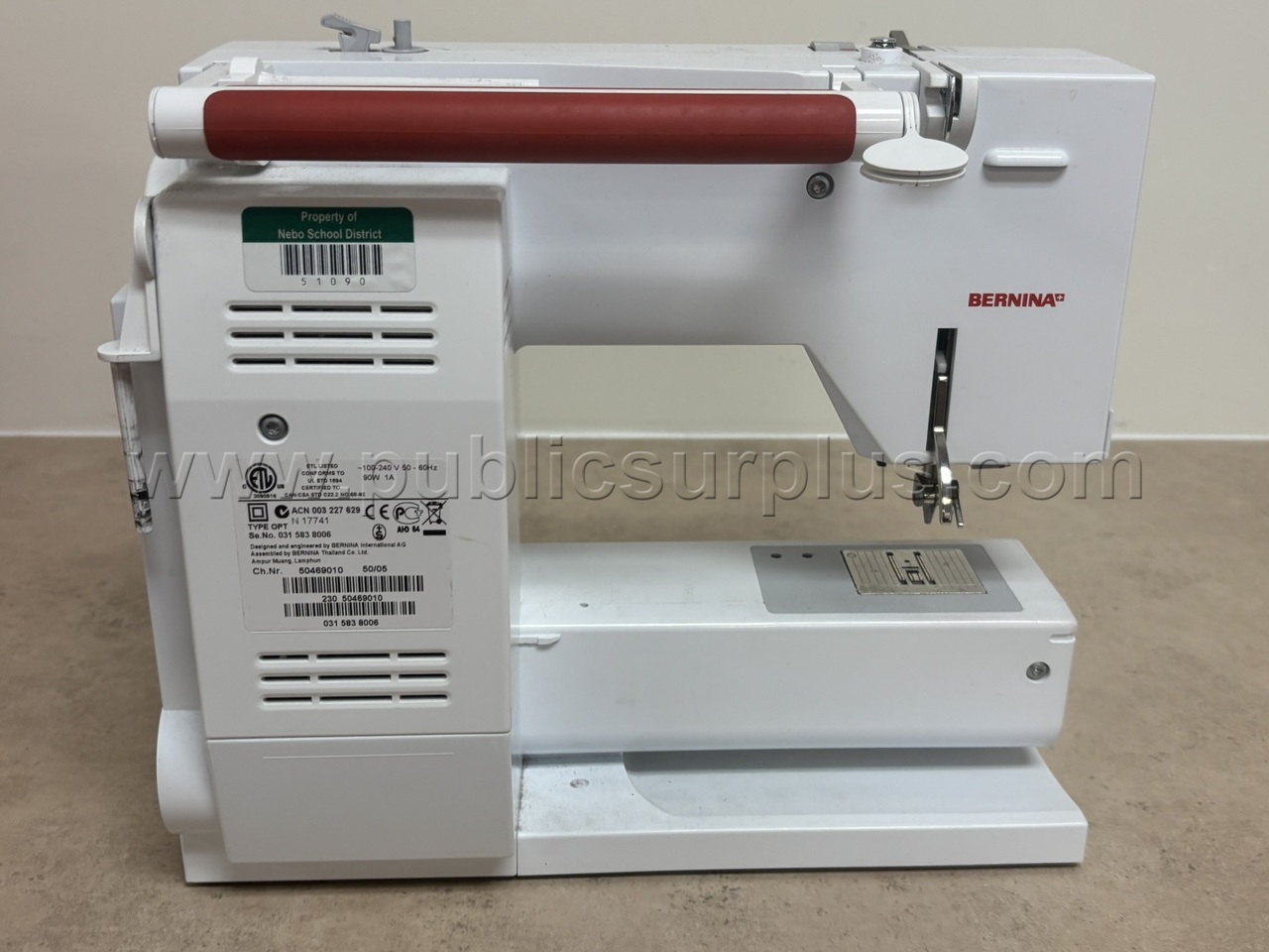 Bernina Sewing Machine - photo 4