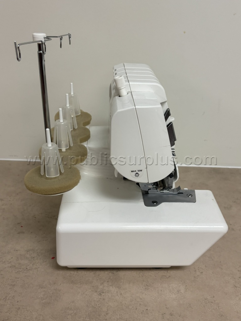 Bernina Serger - photo 5