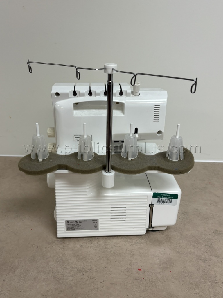 Bernina Serger - photo 4
