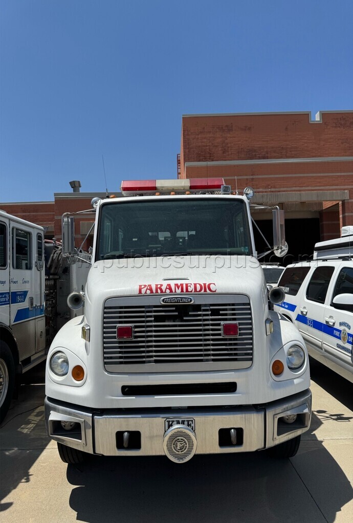 1997 KME Freightliner Unit #55-97 - photo 2