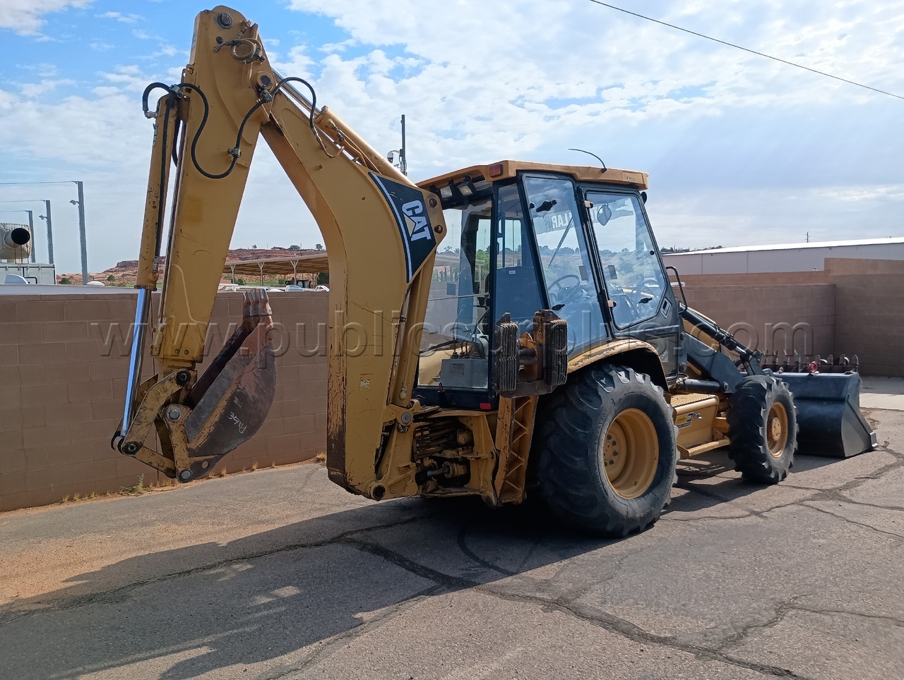 E28 1997 CAT 426C Backhoe - photo 5