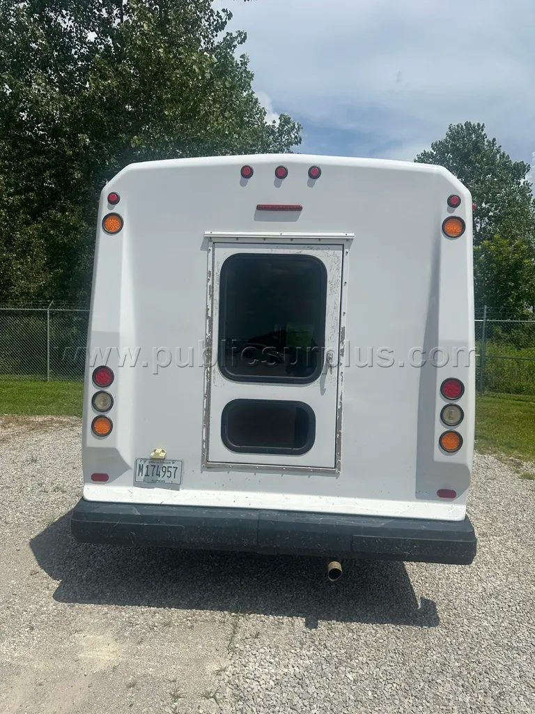 2008 Ford E-450 - 309 - photo 2
